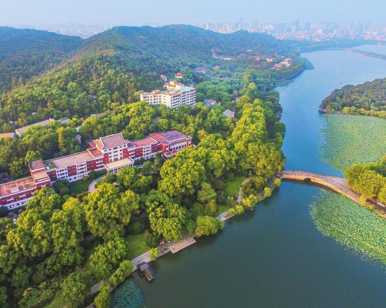 Shangri-La Hangzhou - The Back Garden Of West Lake Экстерьер фото